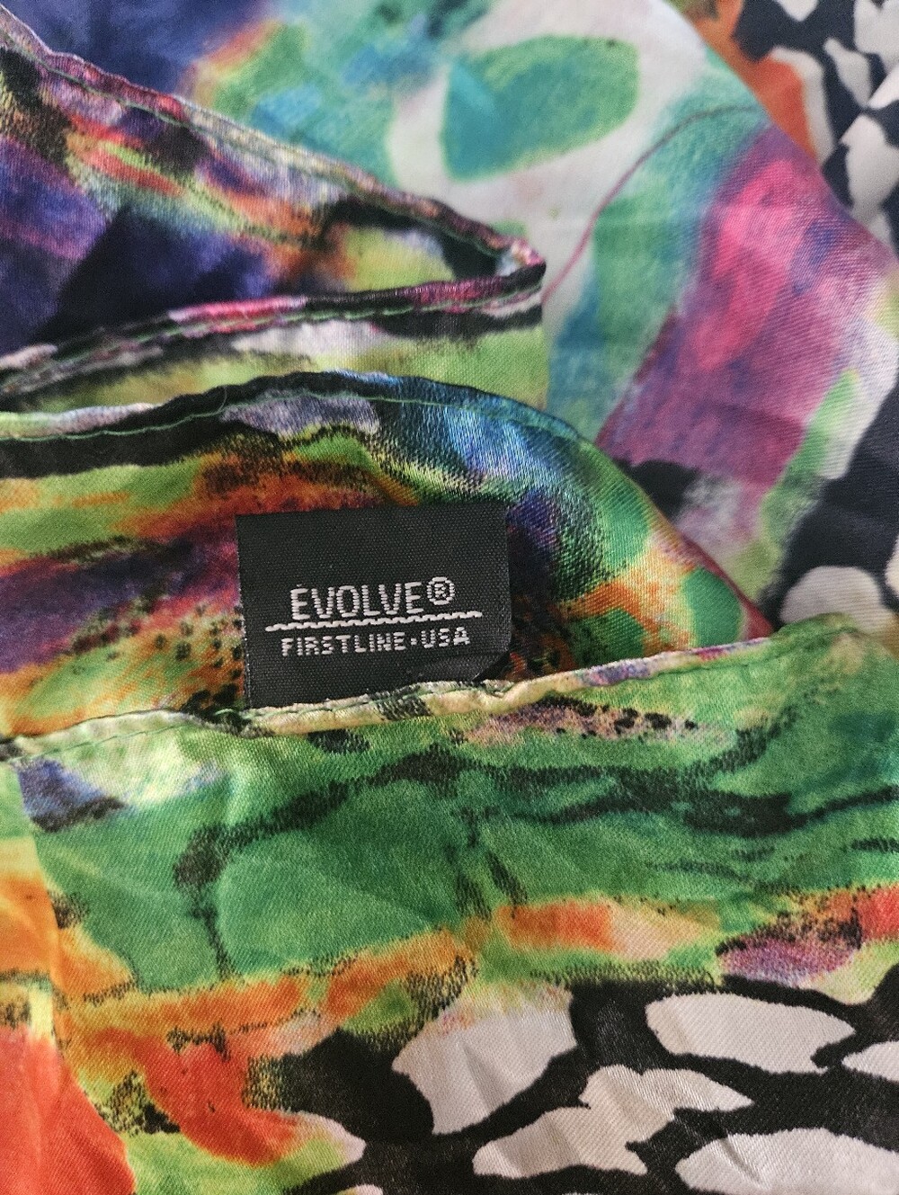Evolve Colorful Vibrant Scarf - Picture 3 of 4